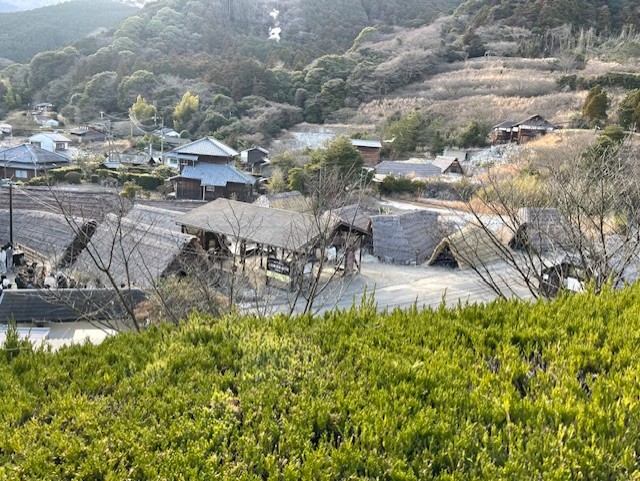 湯の花小屋