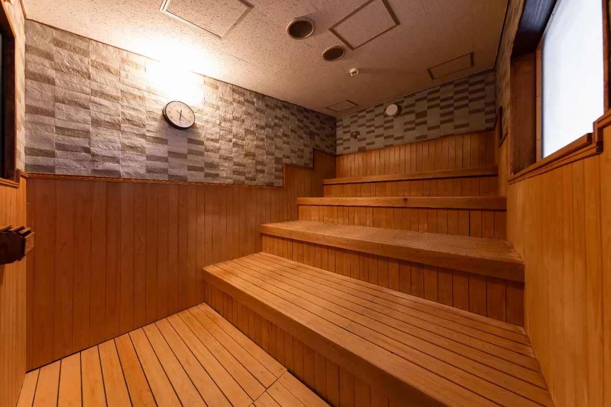 ロウリュウサウナ