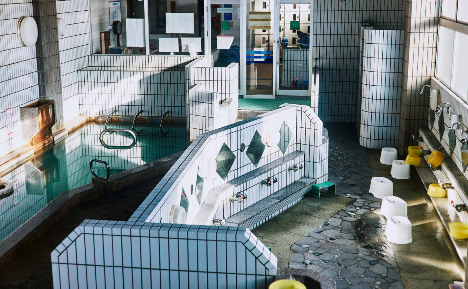 内湯浴場